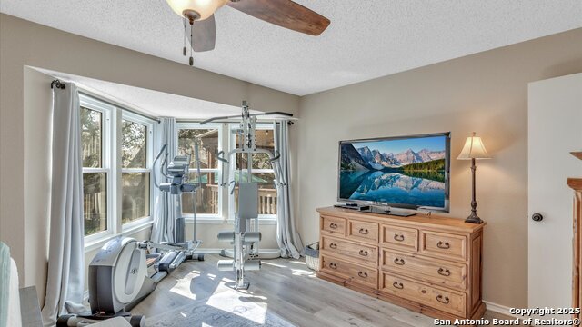 Listing photo id 12 for 224 Victoria Point