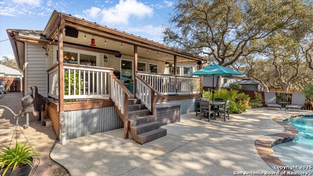 Listing photo id 24 for 224 Victoria Point