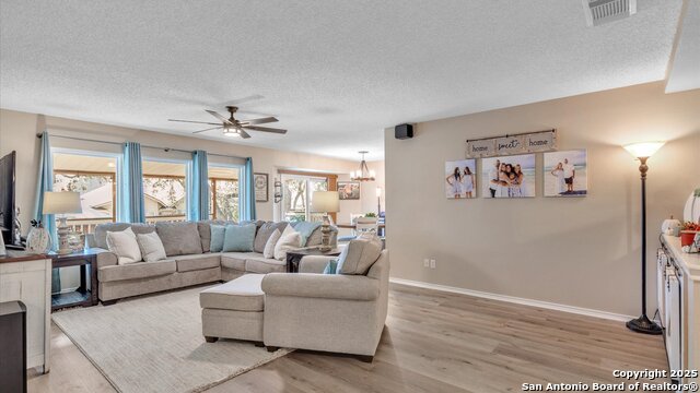 Listing photo id 2 for 224 Victoria Point