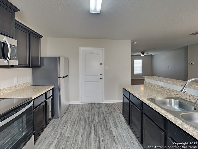 Image 10 of 16 For 3831 Southton View