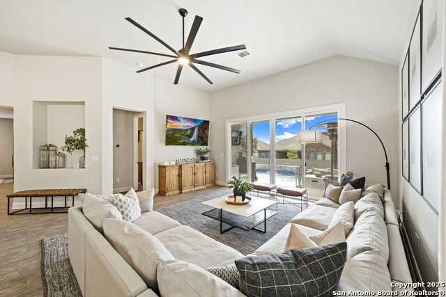 Image 9 of 53 For 1189 Hammock