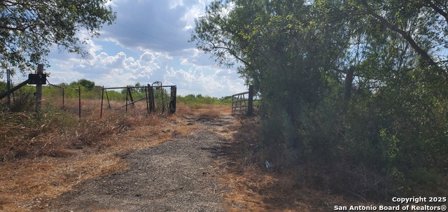 Image 6 of 26 For 5815 Fm 1784