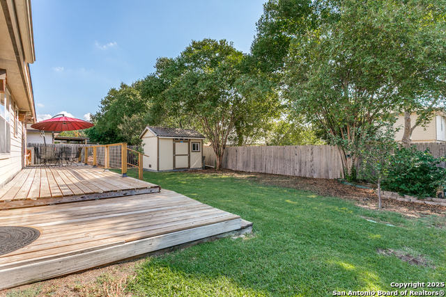 Image 23 of 25 For 14318 Markham Ln