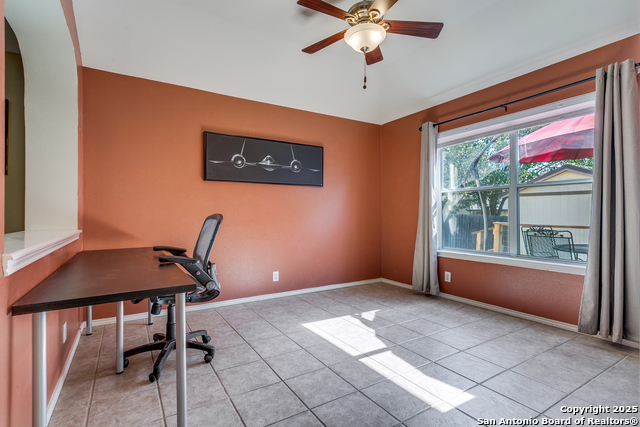 Image 8 of 25 For 14318 Markham Ln