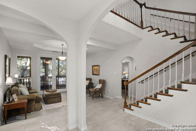 Image 17 of 50 For 16222 Robinwood Ln