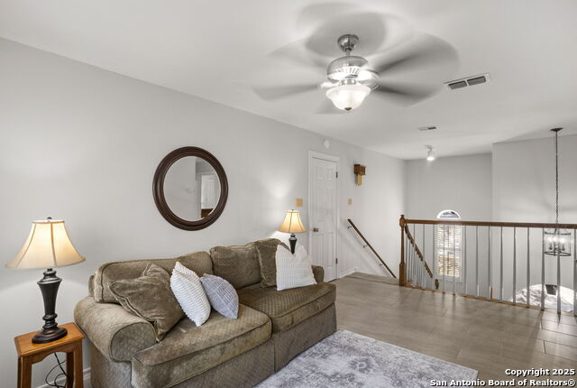 Image 25 of 50 For 16222 Robinwood Ln