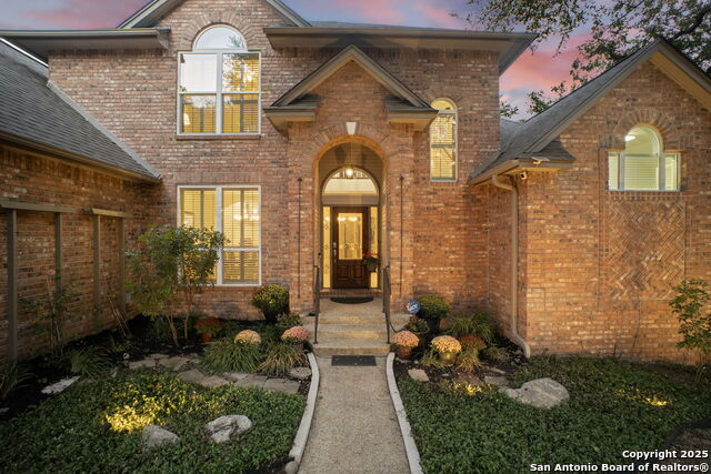 Image 3 of 50 For 16222 Robinwood Ln