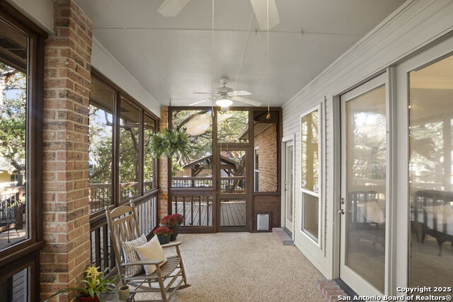 Image 37 of 50 For 16222 Robinwood Ln