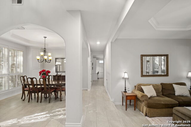 Image 6 of 50 For 16222 Robinwood Ln