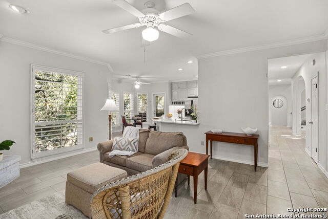 Image 9 of 50 For 16222 Robinwood Ln