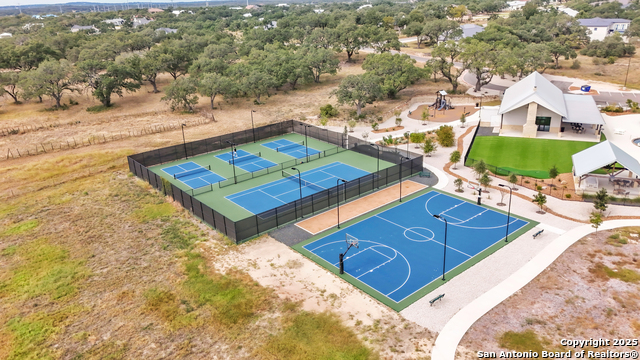 Image 6 of 13 For 925 Annabelle Ave