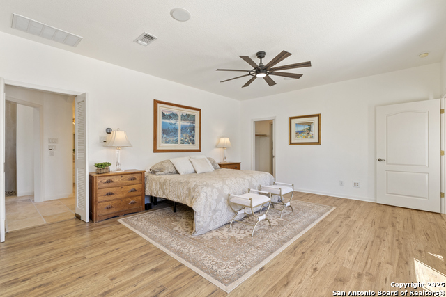 Listing photo id 24 for 490 Muse  