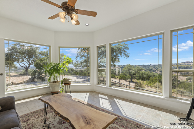 Listing photo id 30 for 490 Muse  