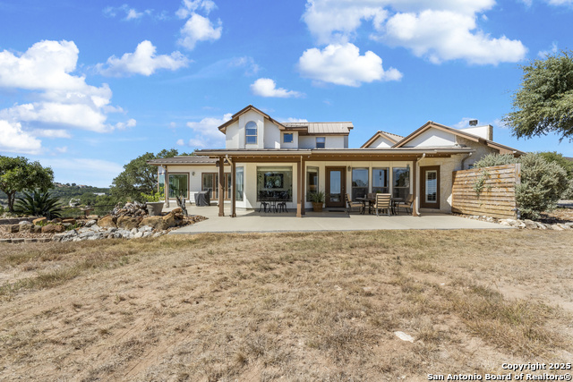 Listing photo id 38 for 490 Muse  