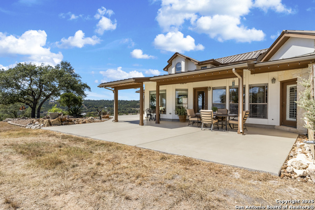 Listing photo id 39 for 490 Muse  