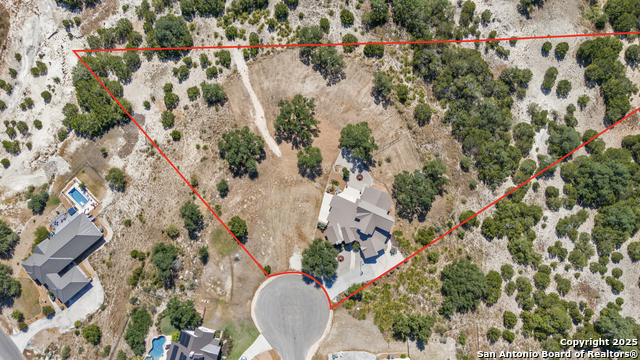 Listing photo id 46 for 490 Muse  