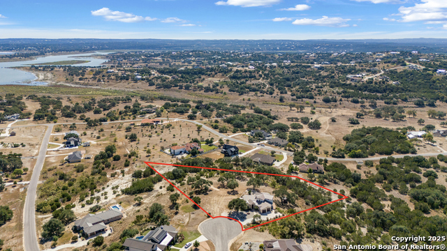 Listing photo id 47 for 490 Muse  