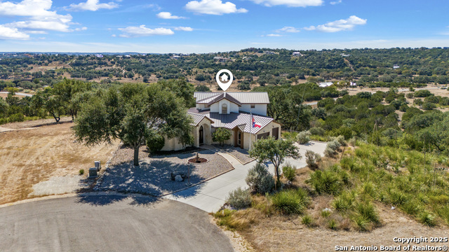 Listing photo id 49 for 490 Muse  