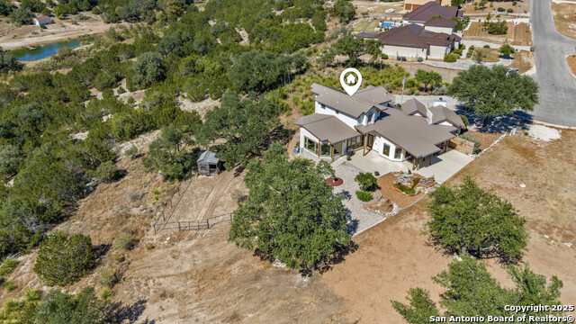 Listing photo id 53 for 490 Muse  