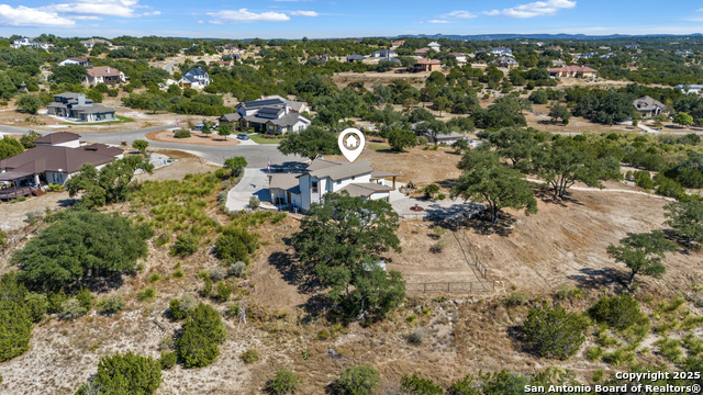 Listing photo id 56 for 490 Muse  