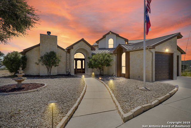 Listing photo id 57 for 490 Muse  