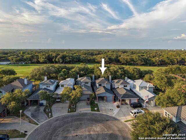 Image 29 of 34 For 115 Lee Circle