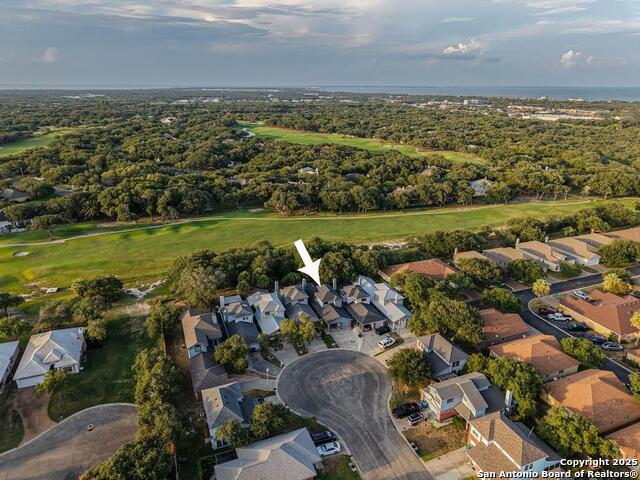 Image 31 of 34 For 115 Lee Circle