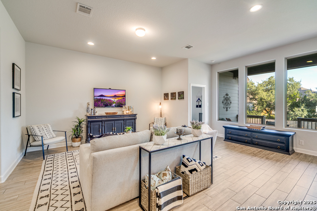 Image 4 of 25 For 7627 Desperado