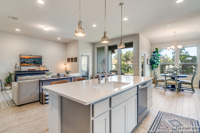 Image 7 of 25 For 7627 Desperado