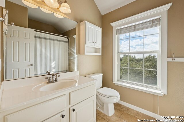 Image 30 of 47 For 23503 Enchanted View