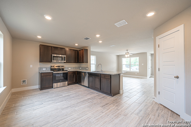 Image 6 of 31 For 326 Mar Hill