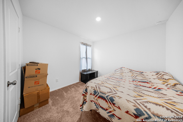 Image 15 of 21 For 5424 Thyme Corner