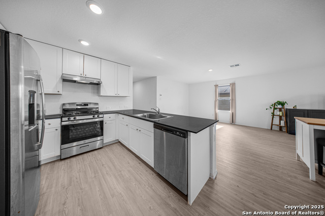 Image 7 of 21 For 5424 Thyme Corner