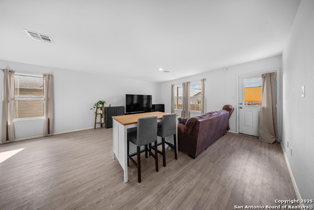 Image 9 of 21 For 5424 Thyme Corner