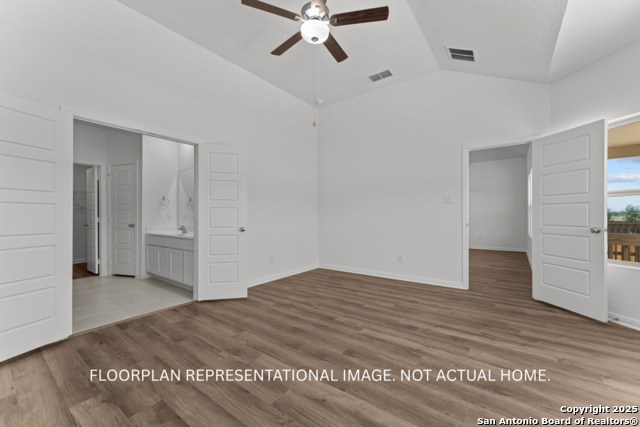 Listing photo id 16 for 8424 Roadrunner Passage