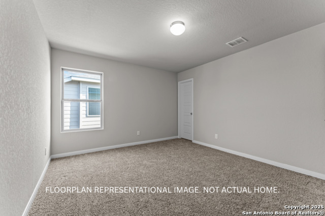 Listing photo id 21 for 8424 Roadrunner Passage