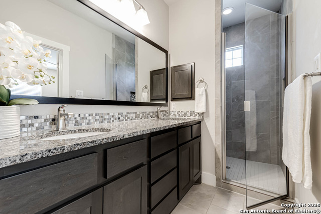 Image 22 of 36 For 211 Claremont Avenue #101 101