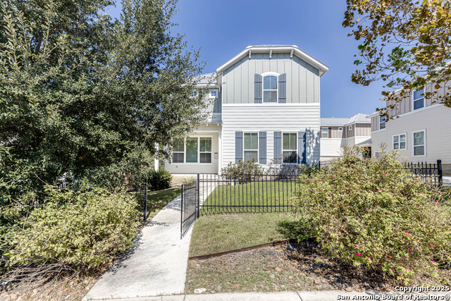 Image 31 of 36 For 211 Claremont Avenue #101 101