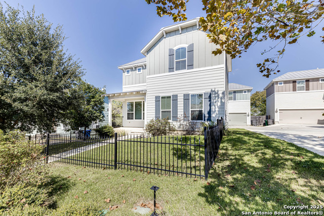 Image 32 of 36 For 211 Claremont Avenue #101 101