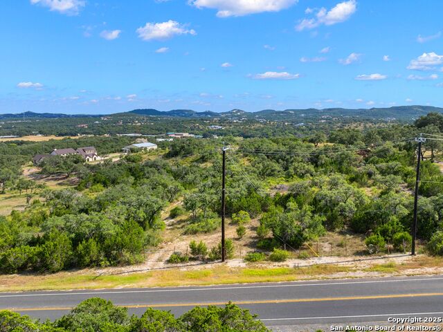 Listing photo id 8 for 27016 Toutant Beauregard
