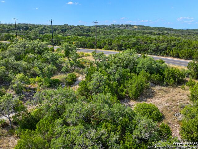 Listing photo id 11 for 27016 Toutant Beauregard