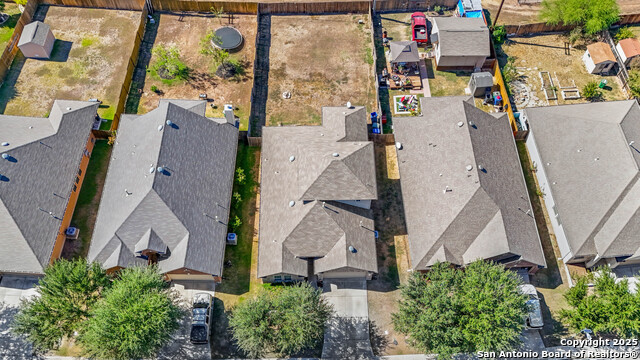 Listing photo id 28 for 6719 Pleasant Bay