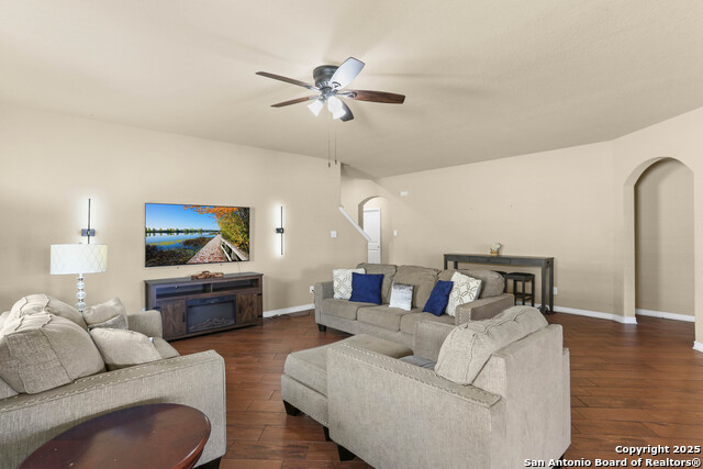 Listing photo id 4 for 6719 Pleasant Bay