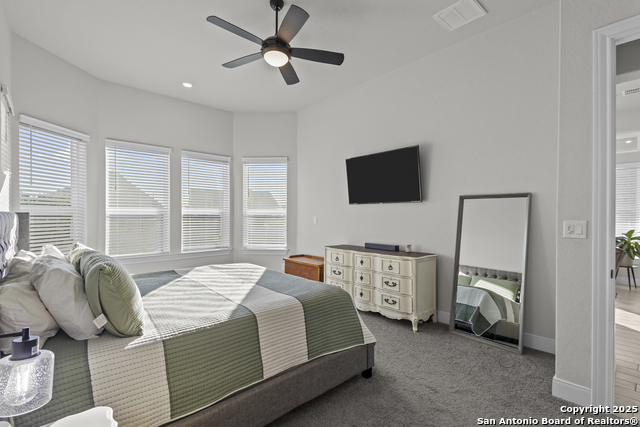 Listing photo id 18 for 22924 Grande Vista
