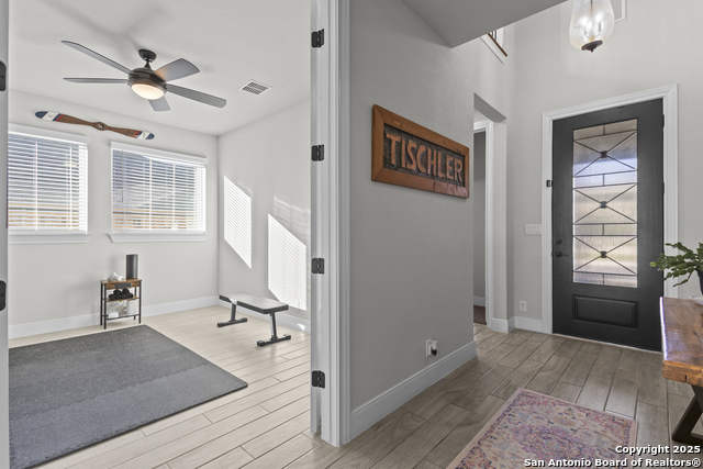 Listing photo id 23 for 22924 Grande Vista