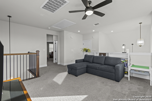 Listing photo id 30 for 22924 Grande Vista