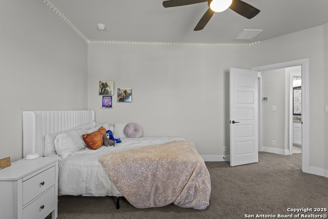 Listing photo id 35 for 22924 Grande Vista