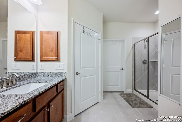 Image 19 of 49 For 3603 Daisy Spg