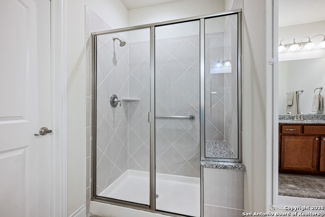 Image 20 of 49 For 3603 Daisy Spg