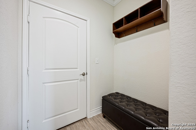 Image 22 of 49 For 3603 Daisy Spg